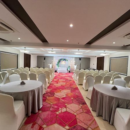 Raga - A Boutique Hotel بلغاوم المظهر الخارجي الصورة